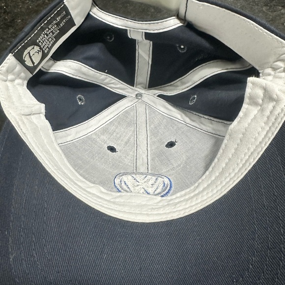Volkswagen Cap - Picture 3 of 7